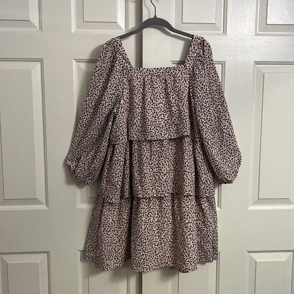 D12- NWT Who What Wear Bishop Pink Black Leaves Ruffles Dress Size Small - Picture 4 of 14